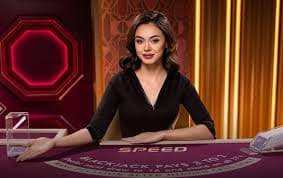 Proses enkripsi dan perlindungan data pengguna pada sistem cemeslot